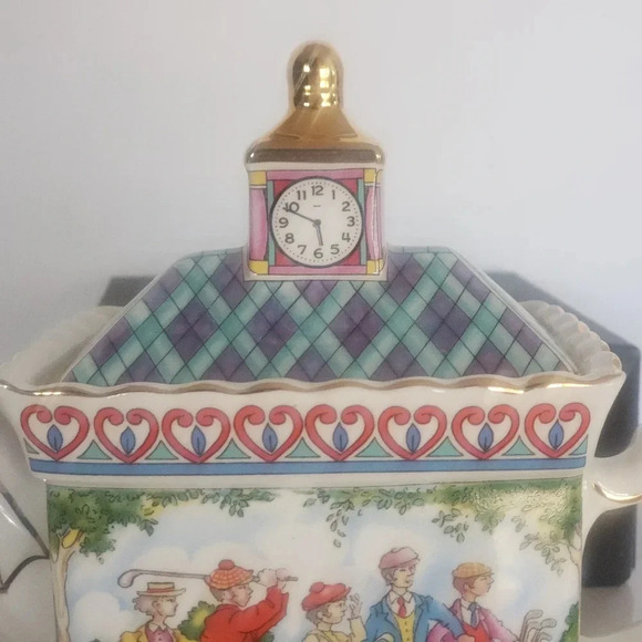 Vintage Sadler England Championships a Round of Golf Porcelain  Teapot. - Picture 5 of 10